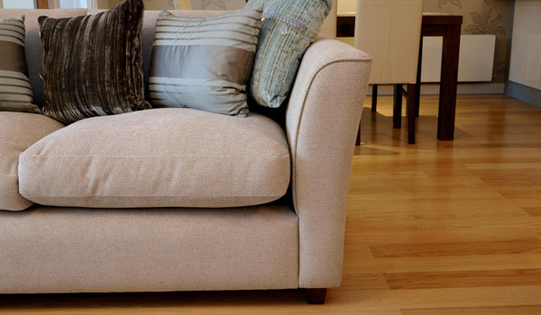 Furniture-Cleaning2(600×350)